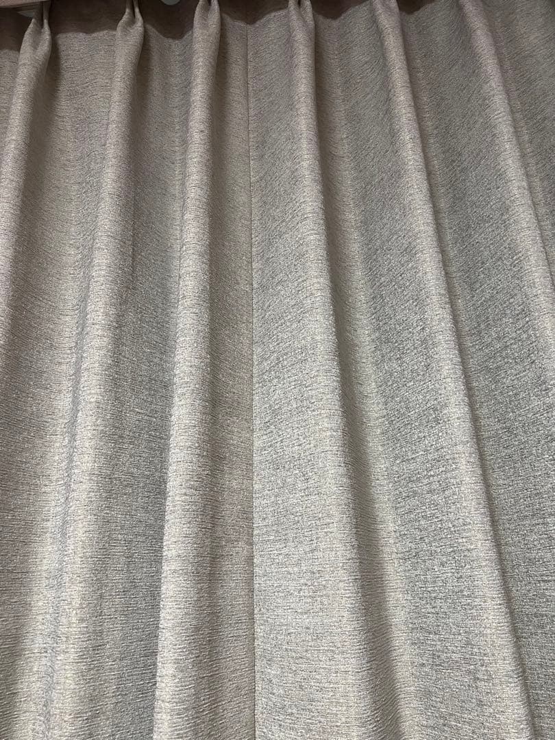高級寝室カーテン　全￼遮光