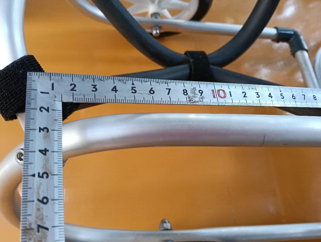 【限界値下げ】犬用車イス アルミ製　中型犬用 オーダメイド　ポチの車イス　4輪