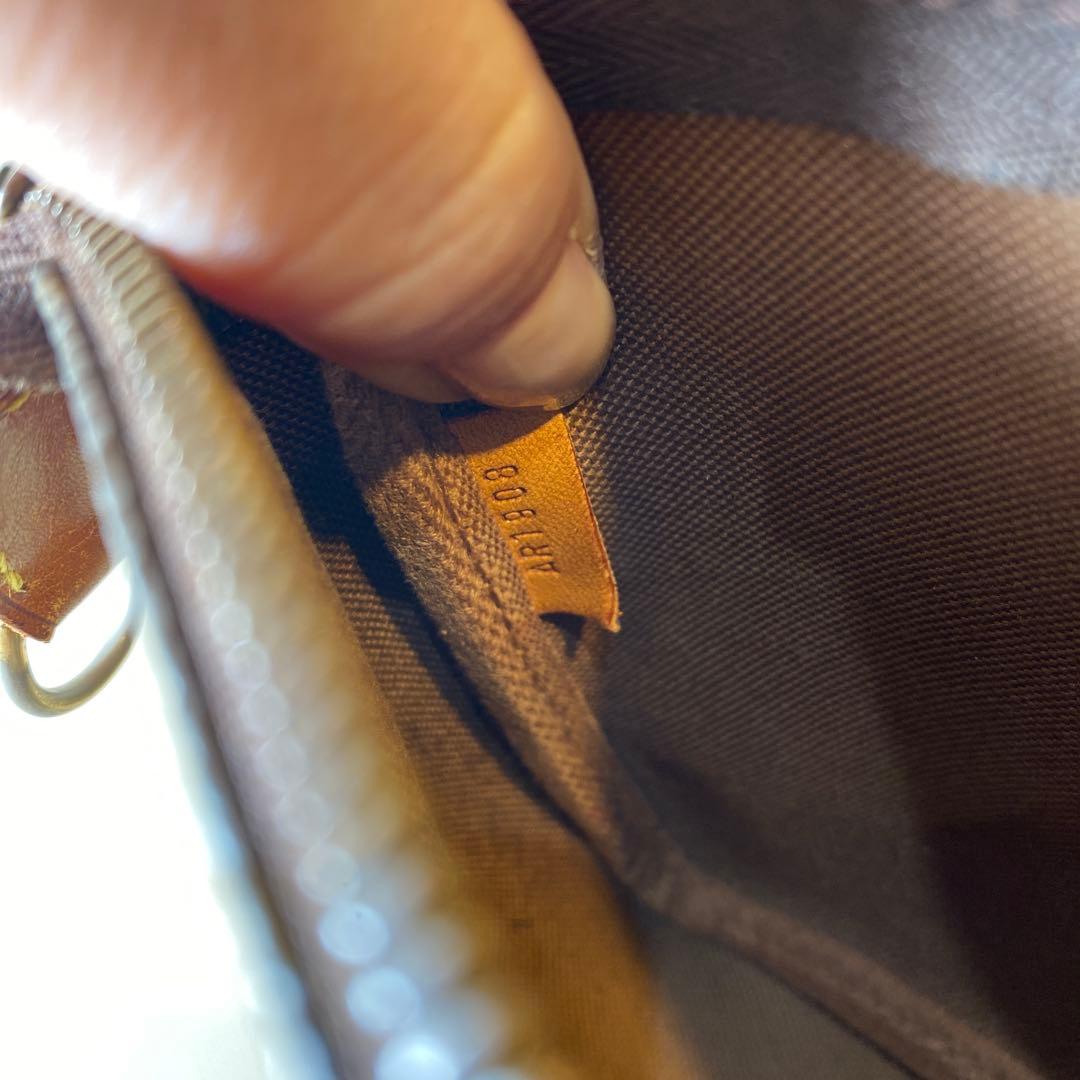 ルイヴィトン　モノグラム アクセソワール　アクセサリーポーチ　ストラップなし