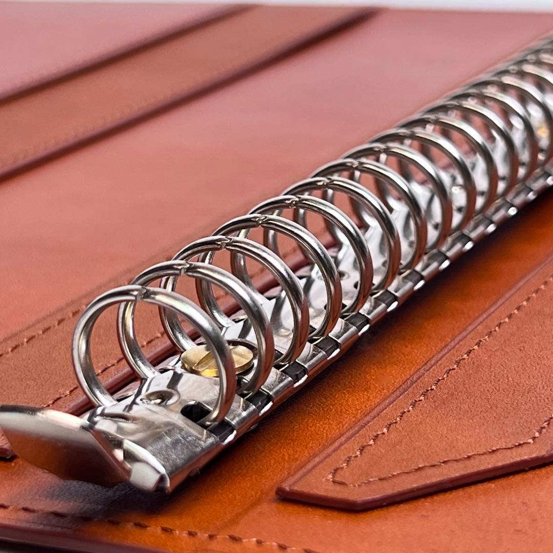 A4ルーズリーフ バインダー A4 30穴 本革 リングファイル　キャメル