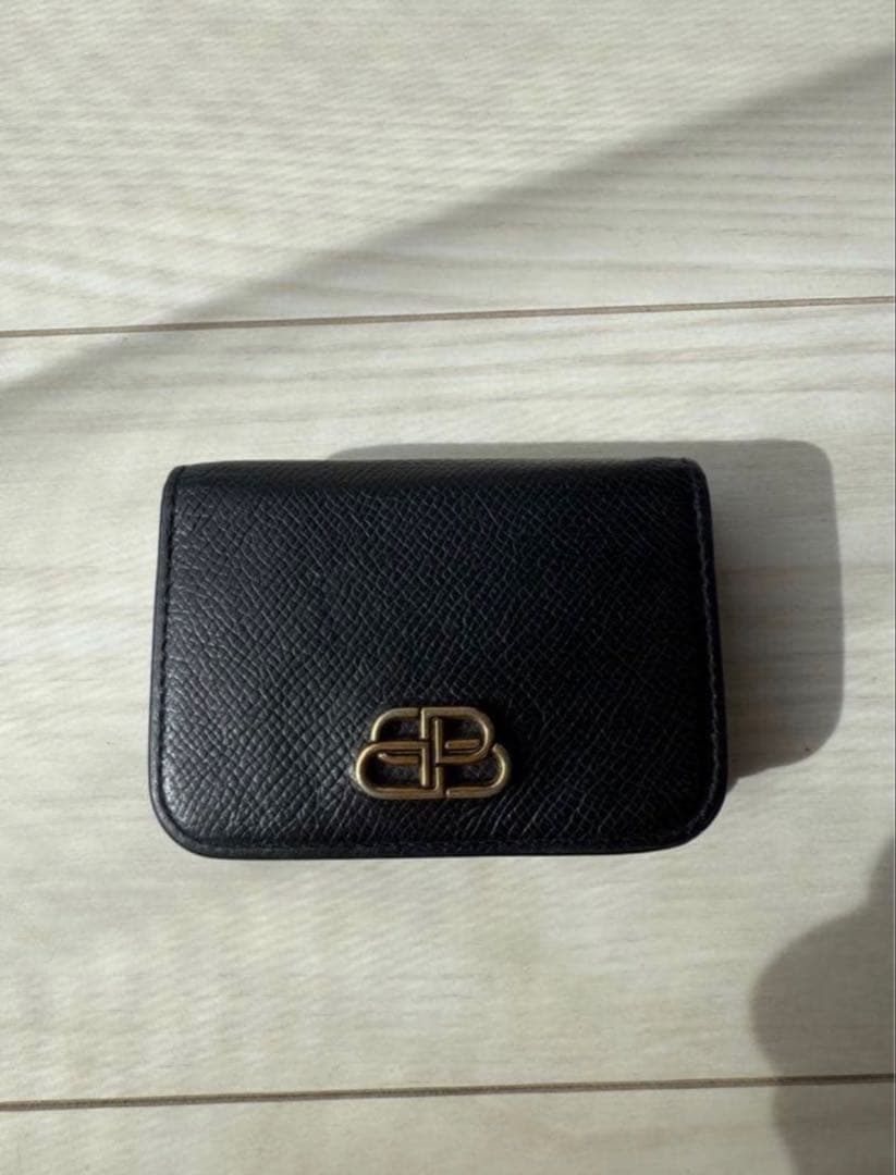 BALENCIAGA バレンシアガ 三つ折り財布 ゴールドロゴ付き