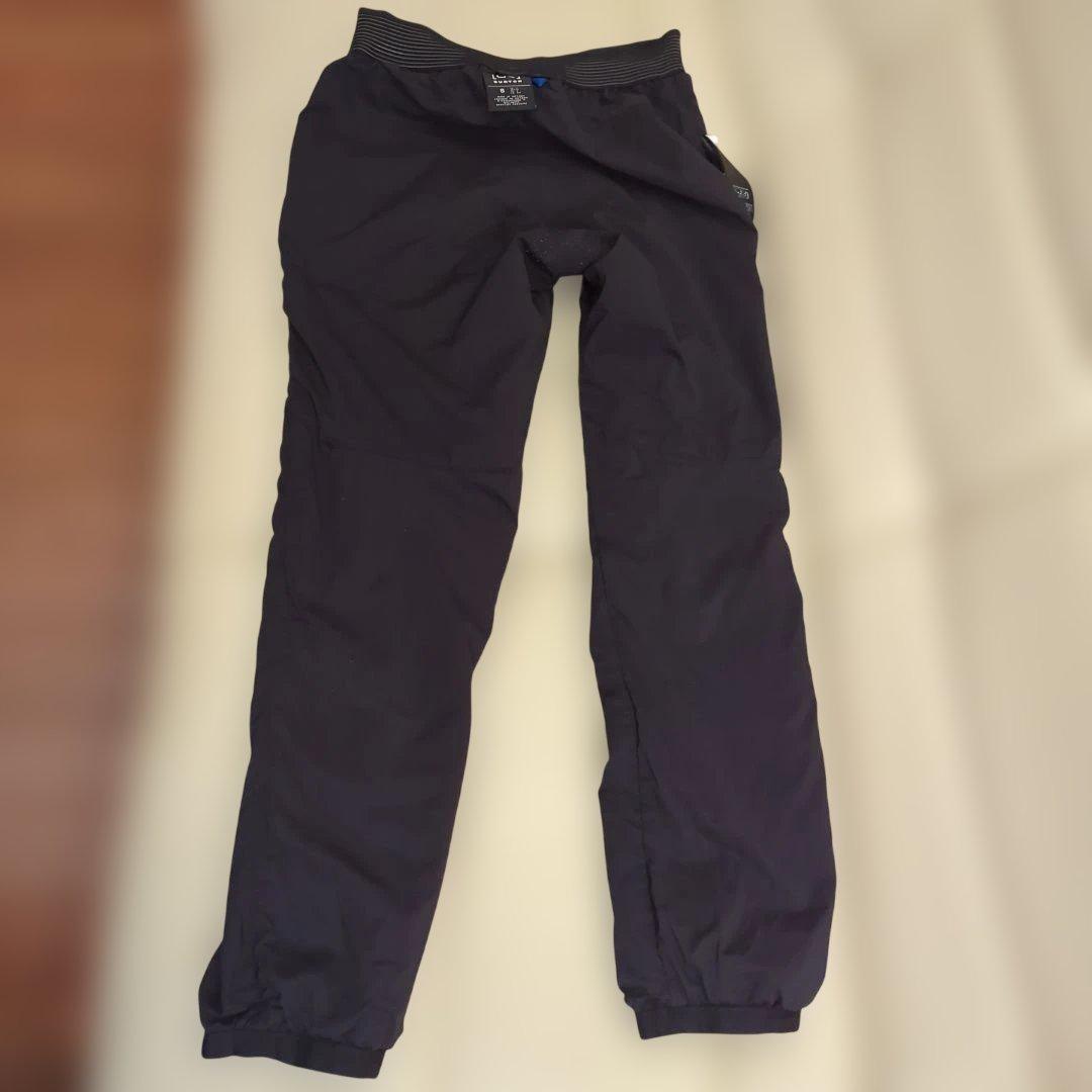 美品 24-25 Burton [ak] ヘリウム ストレッチ パンツ S 黒