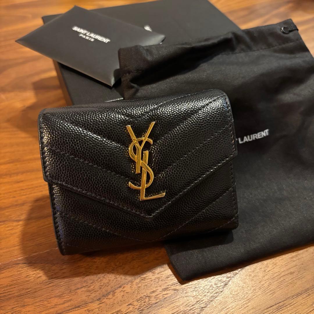 SAINT LAURENT 三つ折り財布　　サンローラン　YSL