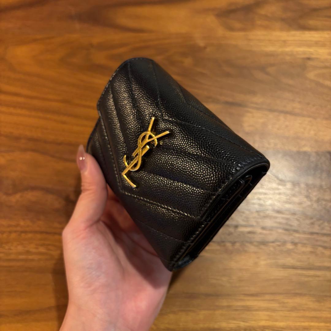 SAINT LAURENT 三つ折り財布　　サンローラン　YSL
