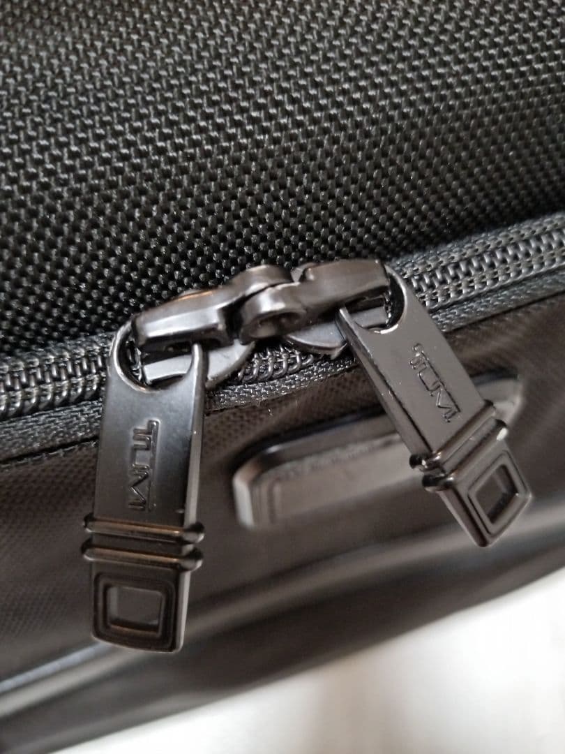 TUMI 4輪ビジネスキャリーケース トゥミ 中古