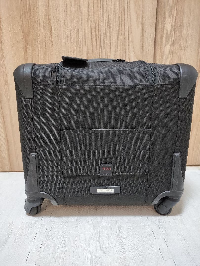 TUMI 4輪ビジネスキャリーケース トゥミ 中古
