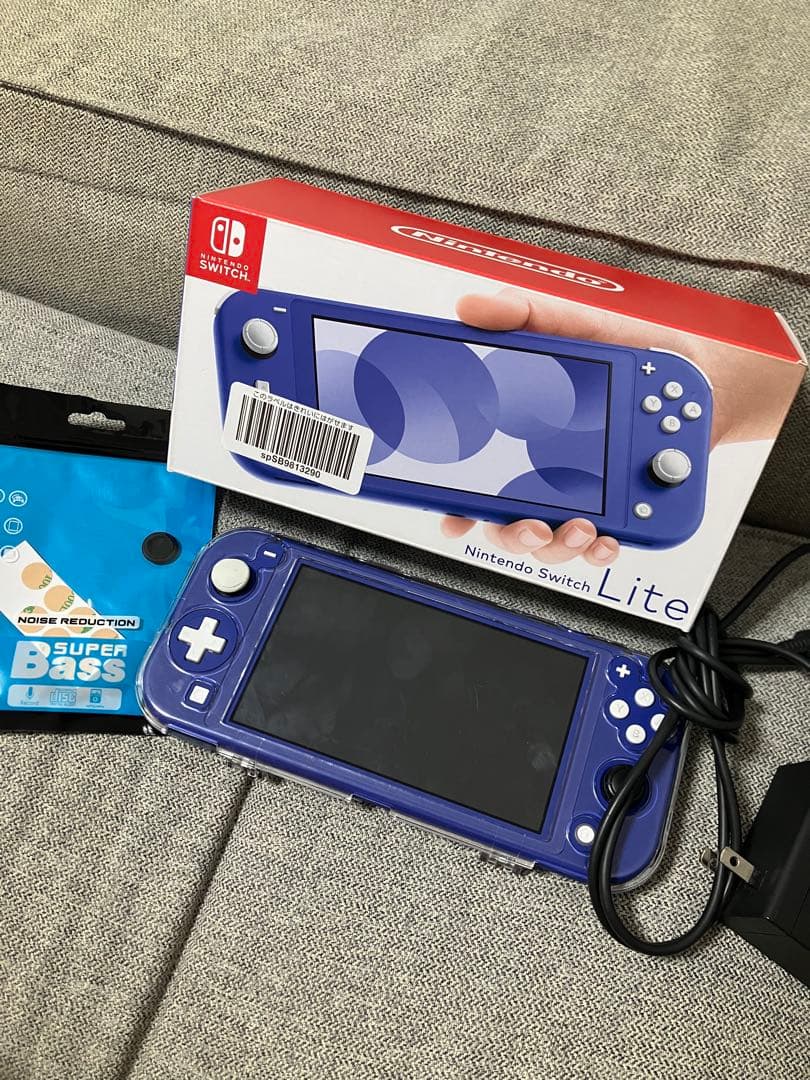 Nintendo Switch Lite 青色 本体 + アダプター