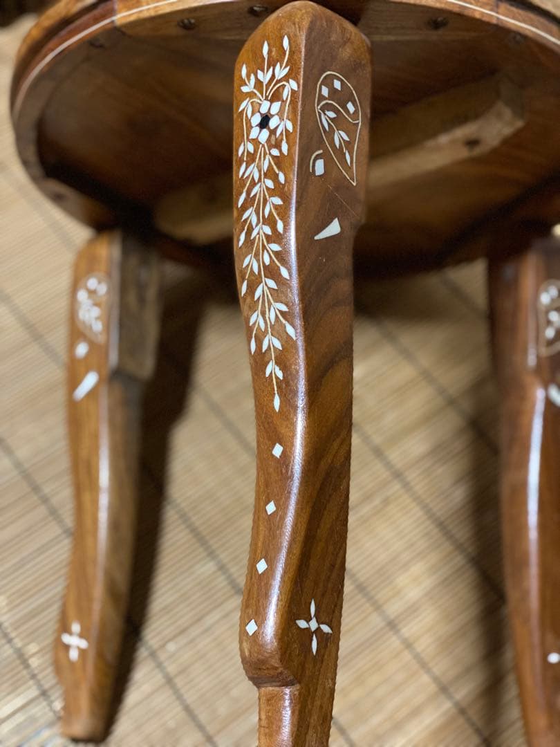 鳥モチーフ 象嵌(ぞうがん)細工 アジアンサイドテーブル 3本脚