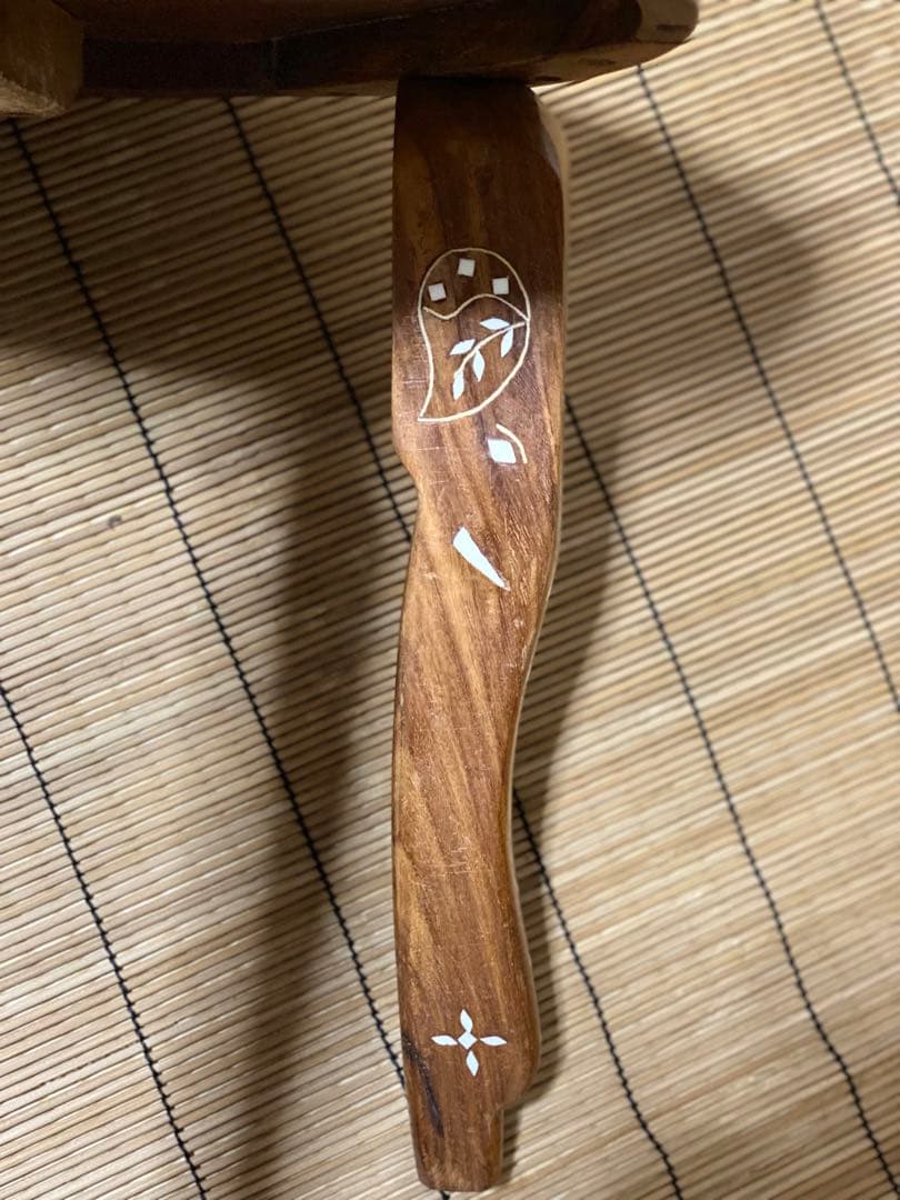 鳥モチーフ 象嵌(ぞうがん)細工 アジアンサイドテーブル 3本脚