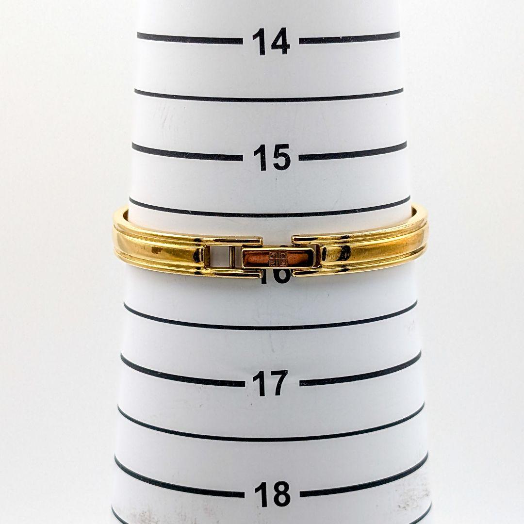 【美品】GIVENCHY ジバンシー ゴールド バングルウォッチ 12Pダイヤ