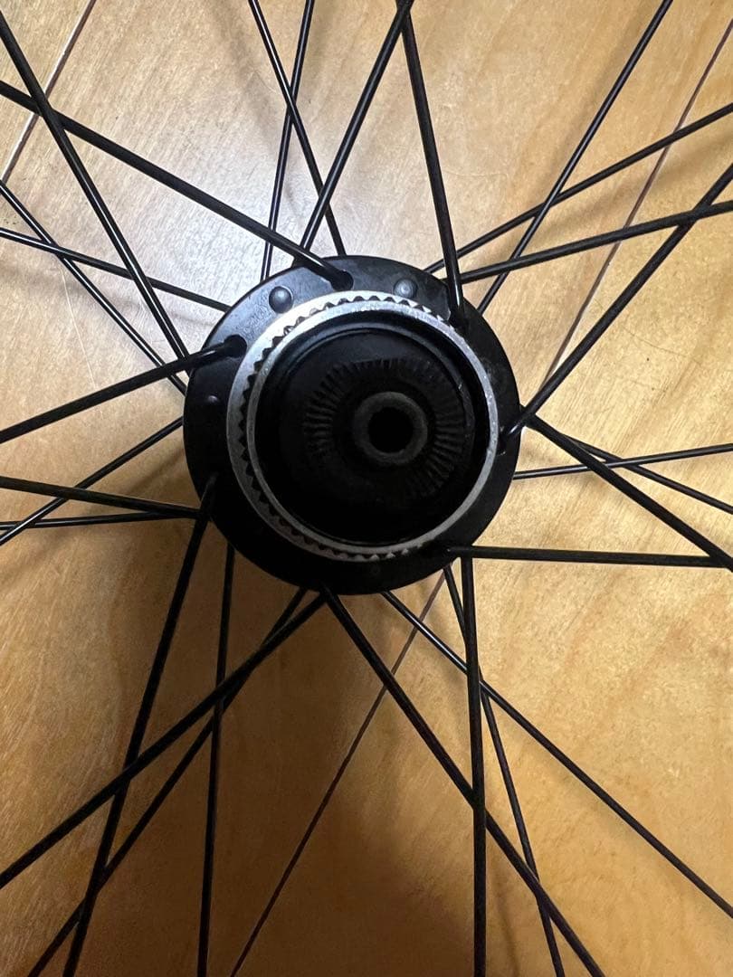 シマノ　ロードバイク　ディスクホイール　フロント