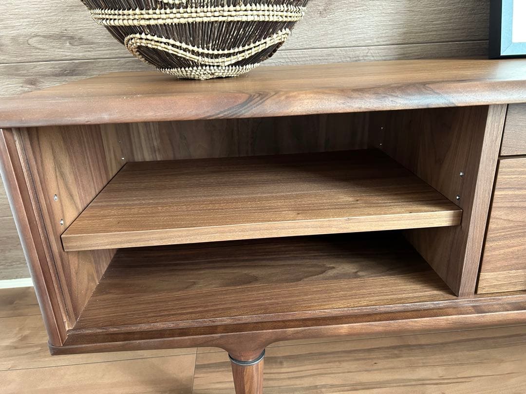 大塚家具 テレビボード　KISSUI キッスイ　幅180ｃｍ ウォールナット材