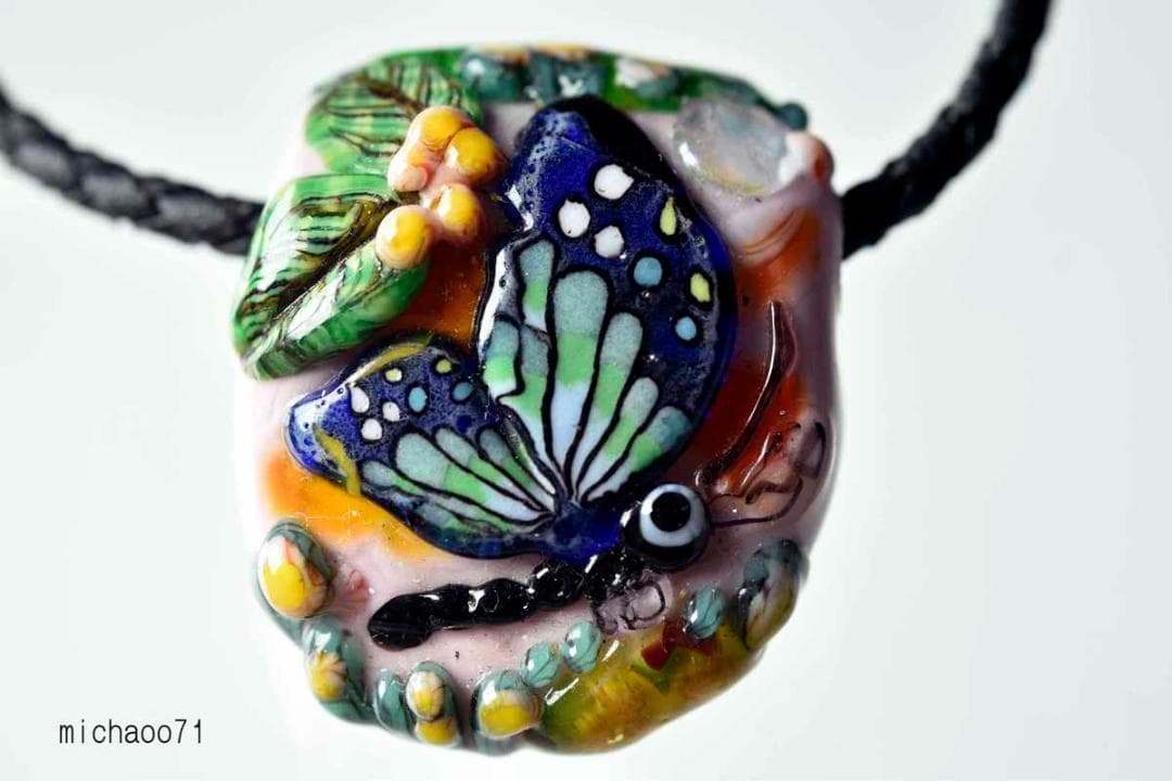 蝶　とんぼ玉 トンボ玉 蜻蛉玉 ペンダントトップ ガラス細工　13456-491