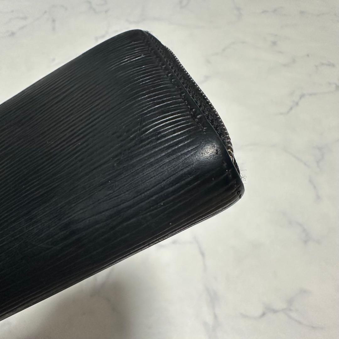 ルイヴィトン　ジッピーパース　エピレザー　ブラック　ケース　カード