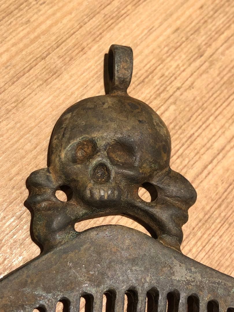 ビンテージ　スカル　髑髏　骸骨　トレンチアート　インダストリアル　アンティーク