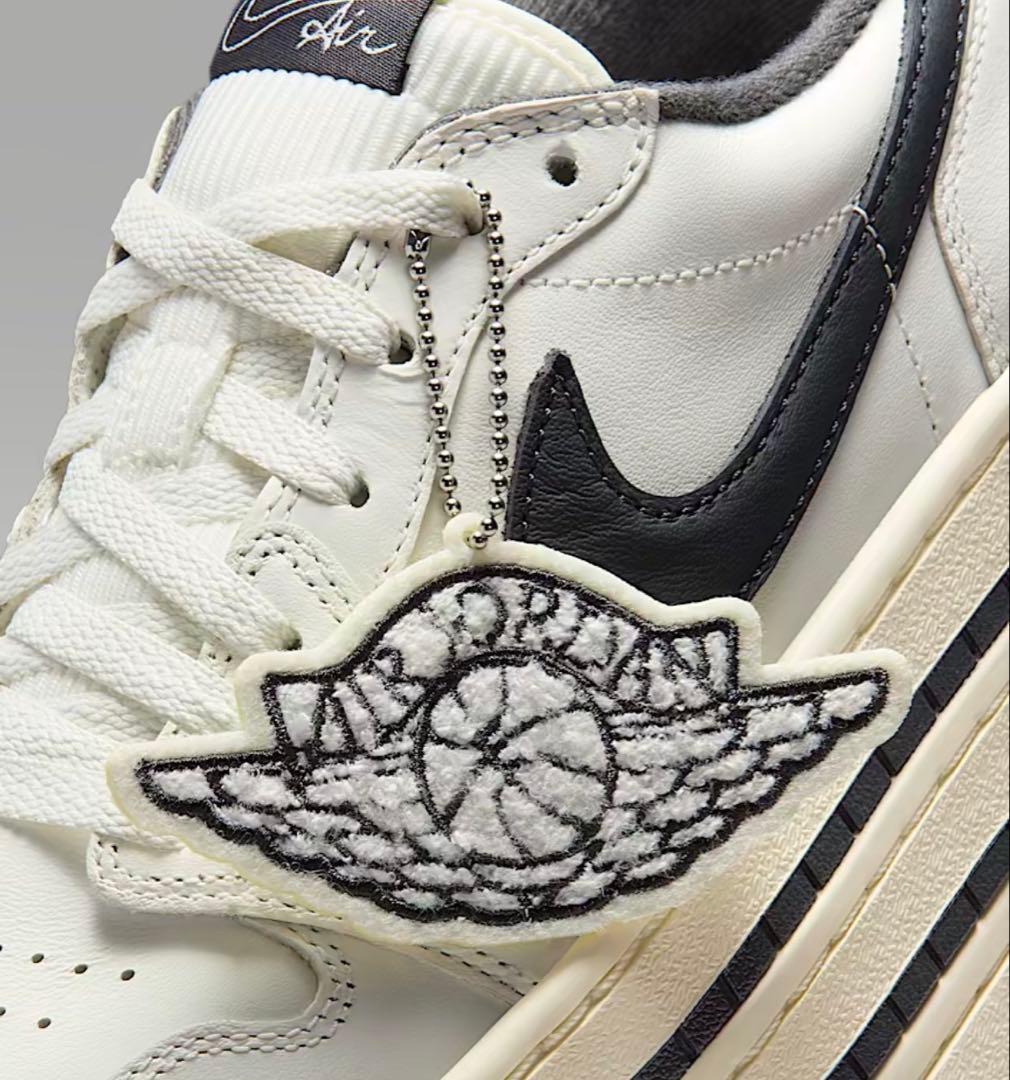 NIKE AIR JORDAN エアジョーダン1 トリプル　スタック　厚底