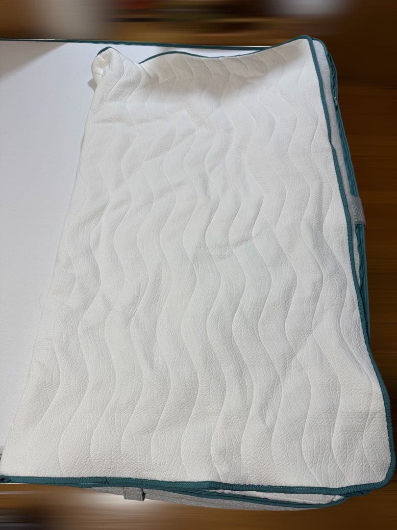 全国送料無料　コアラマットレス plus クィーンサイズマットレス