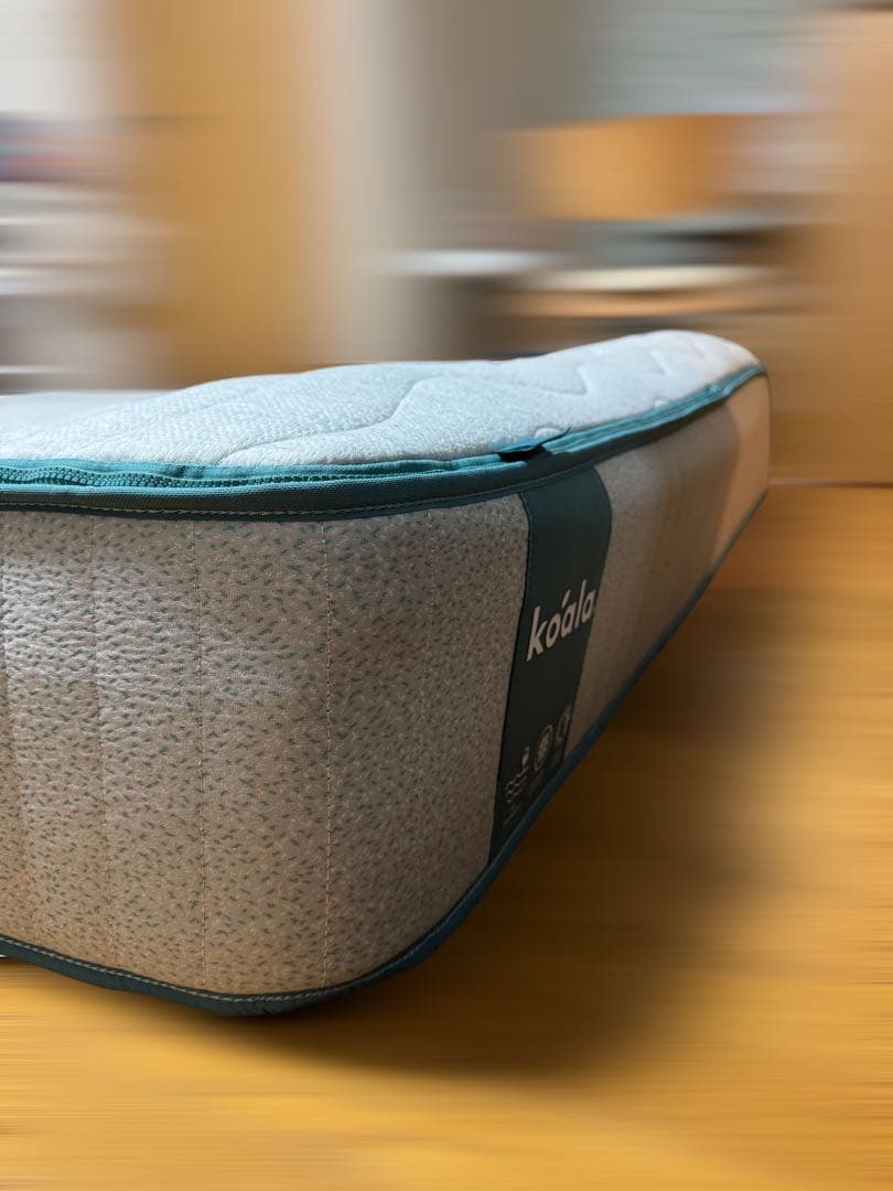 全国送料無料　コアラマットレス plus クィーンサイズマットレス