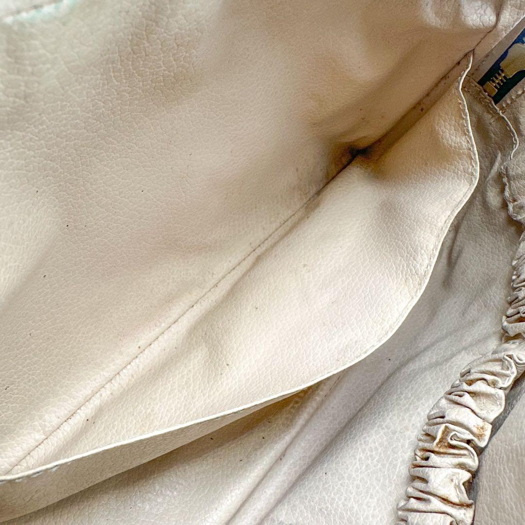 ルイヴィトン トゥルース トワレット 28 モノグラム ポーチ セカンドバッグ