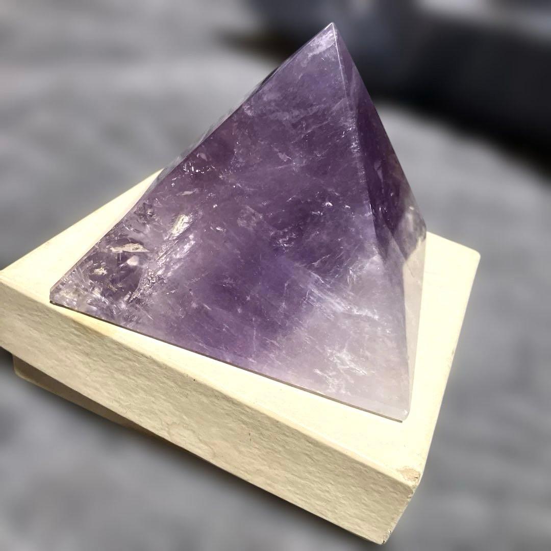 高品質　アメジスト 三角　ピラミッド 450ｇ アメシスト