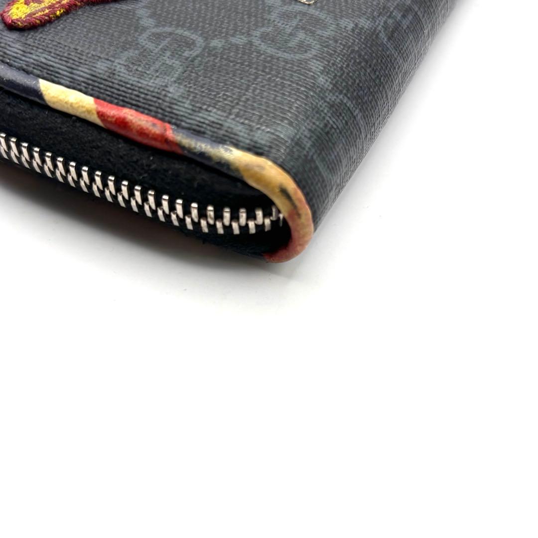 グッチ ケース ナイトクーリエ GGスプリーム タイガー シェリーライン