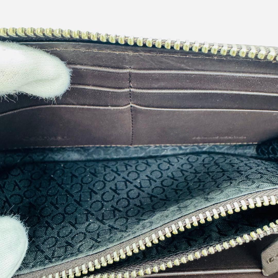 ✨ ✨カルバン・クライン✨ラウンドファスナー✨長財布✨