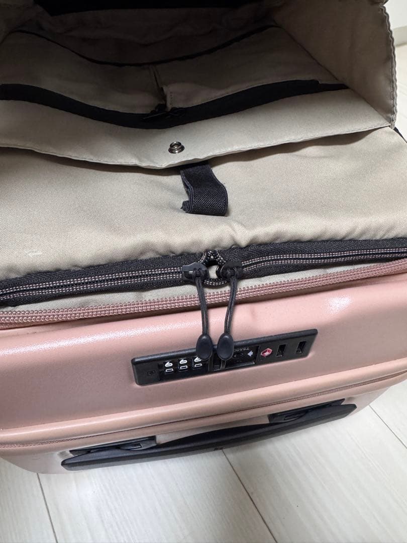 LOJEL S キャリーケース ピンク 機内持ち込み可　スーツケース