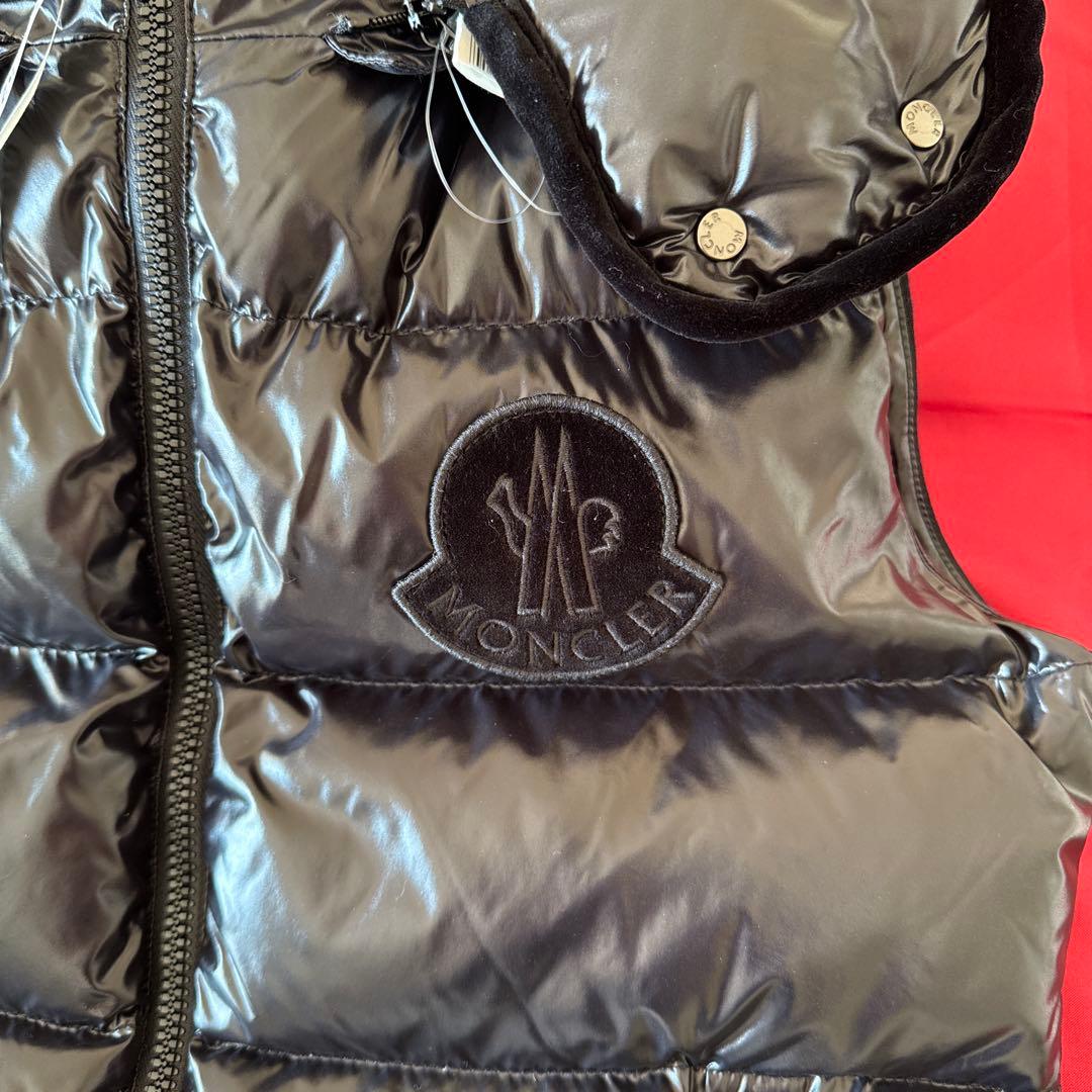MONCLER レディースダウンベスト　BLACK