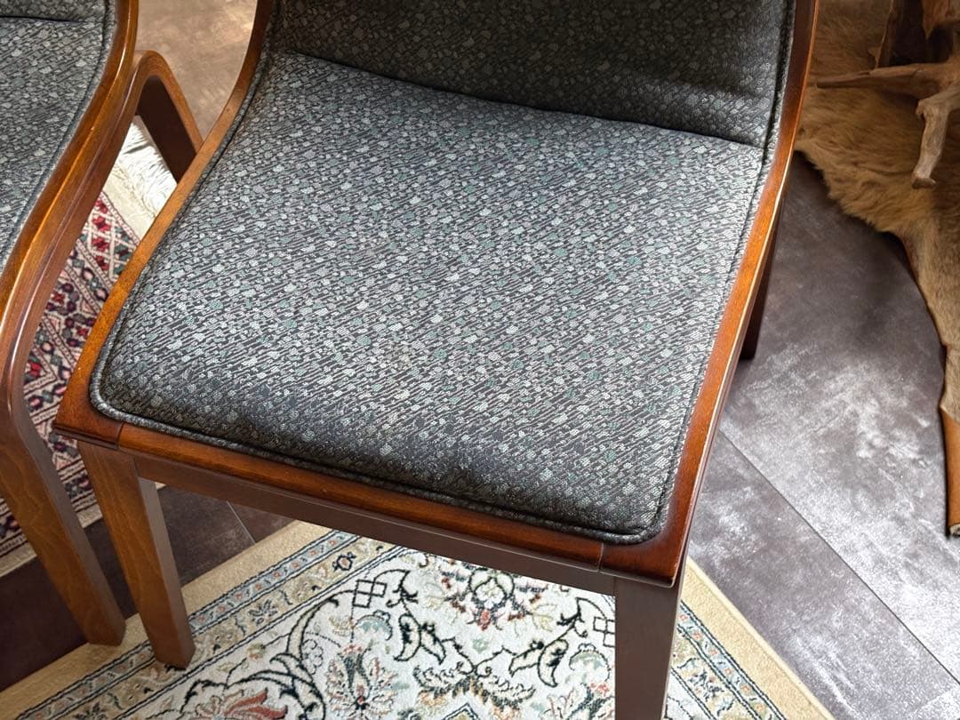 ①オールドカリモク karimoku ヴィンテージチェア　ビンテージチェア　RZ