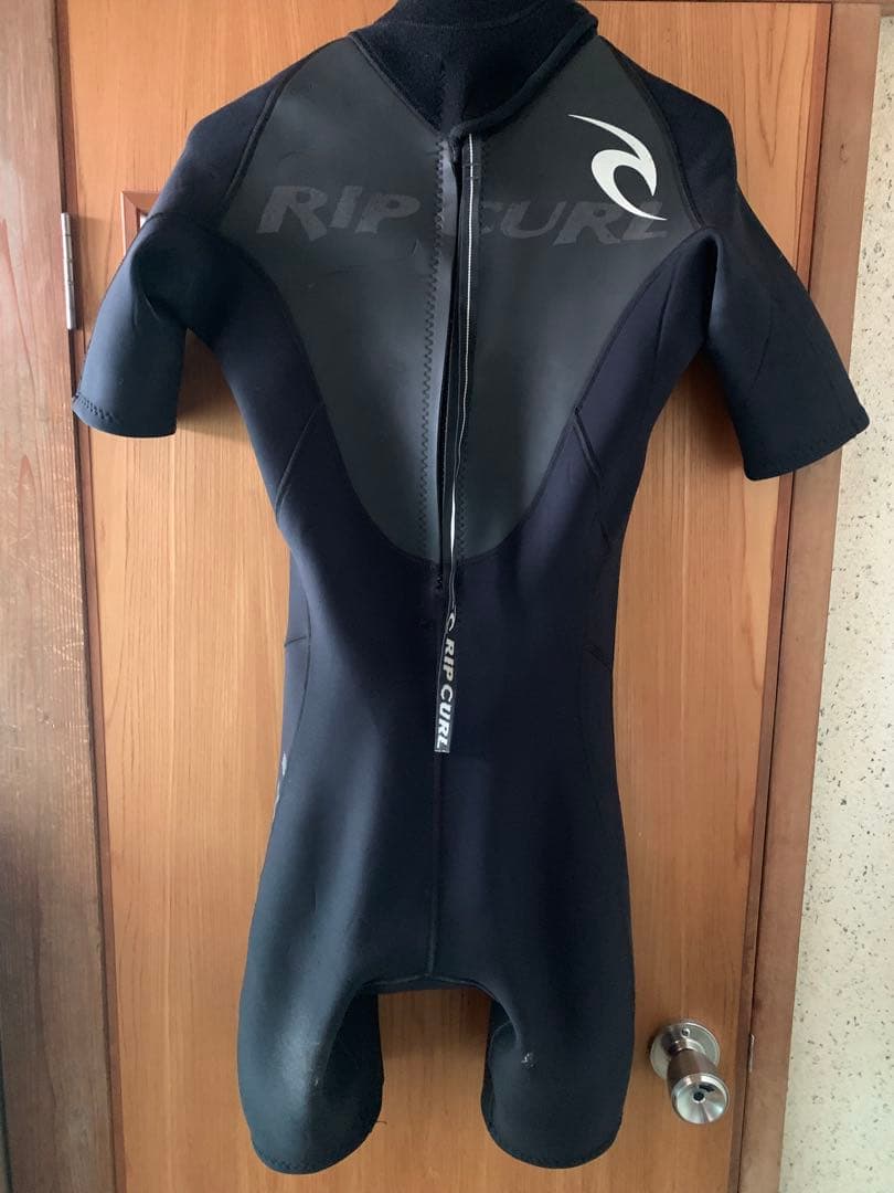 RIP CURL スプリング　ＭＴサイズ