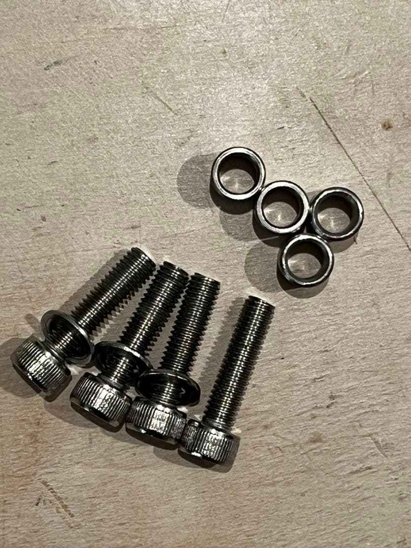 H*1様 *TUBUS* tara Big Apple front rack s