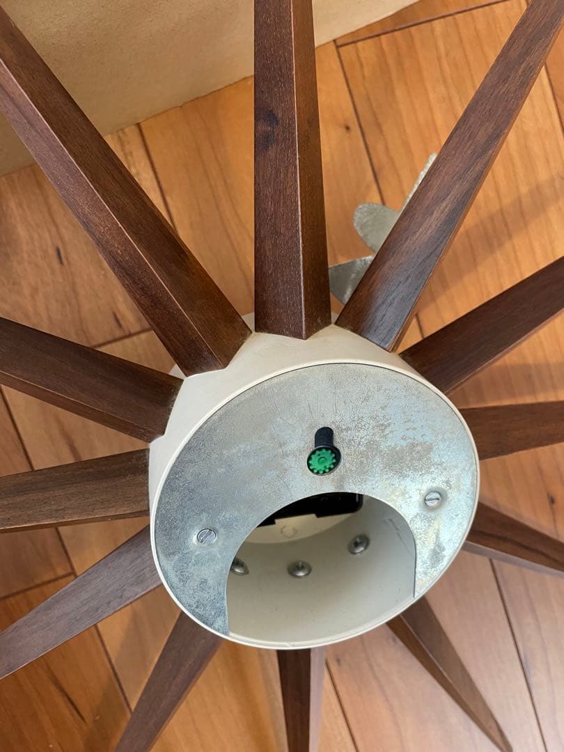 Vitra　正規品　サンバーストクロック　ウォルナット　時計　ジョージネルソン