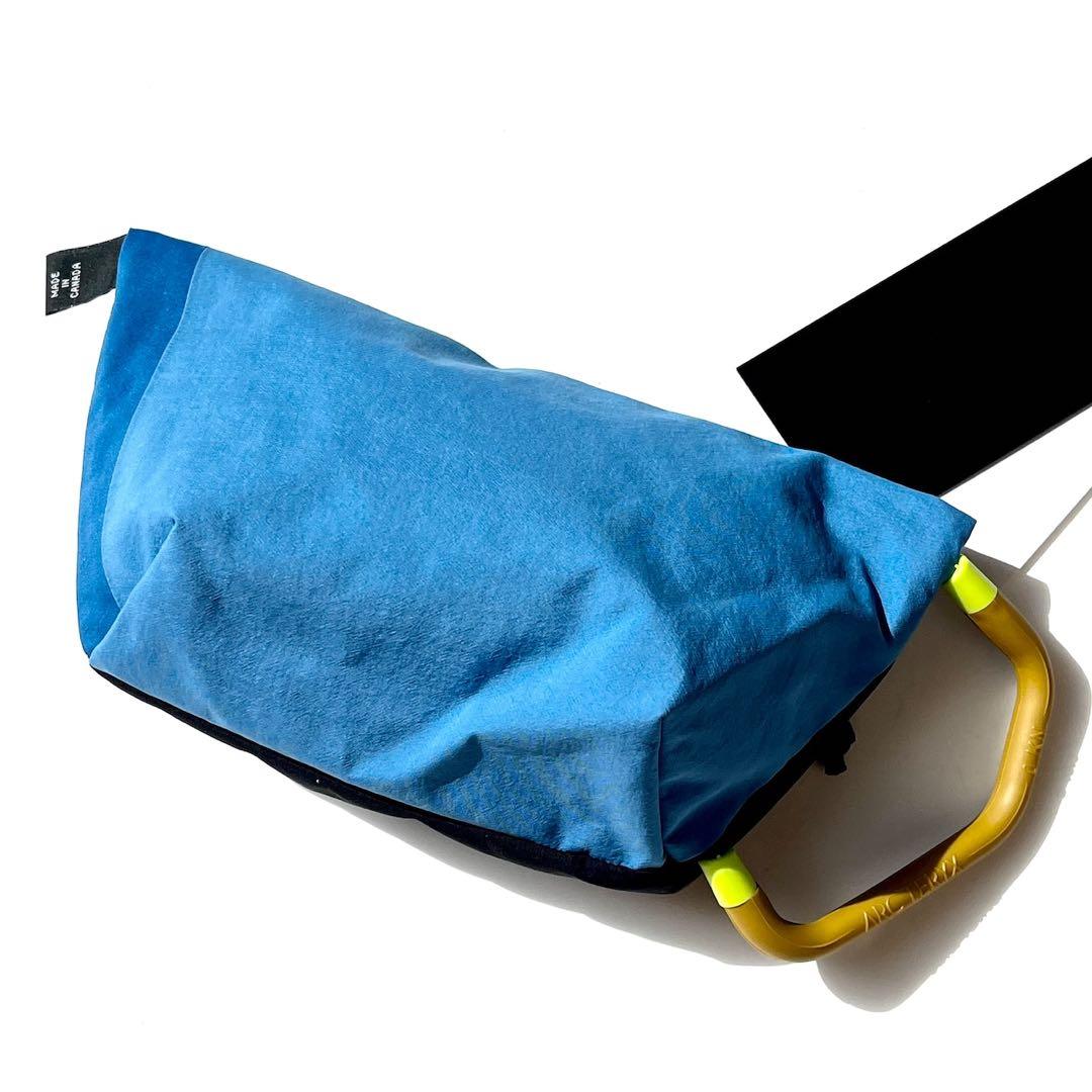 【超希少 日本未発売】ARC'TERYX ポーチ