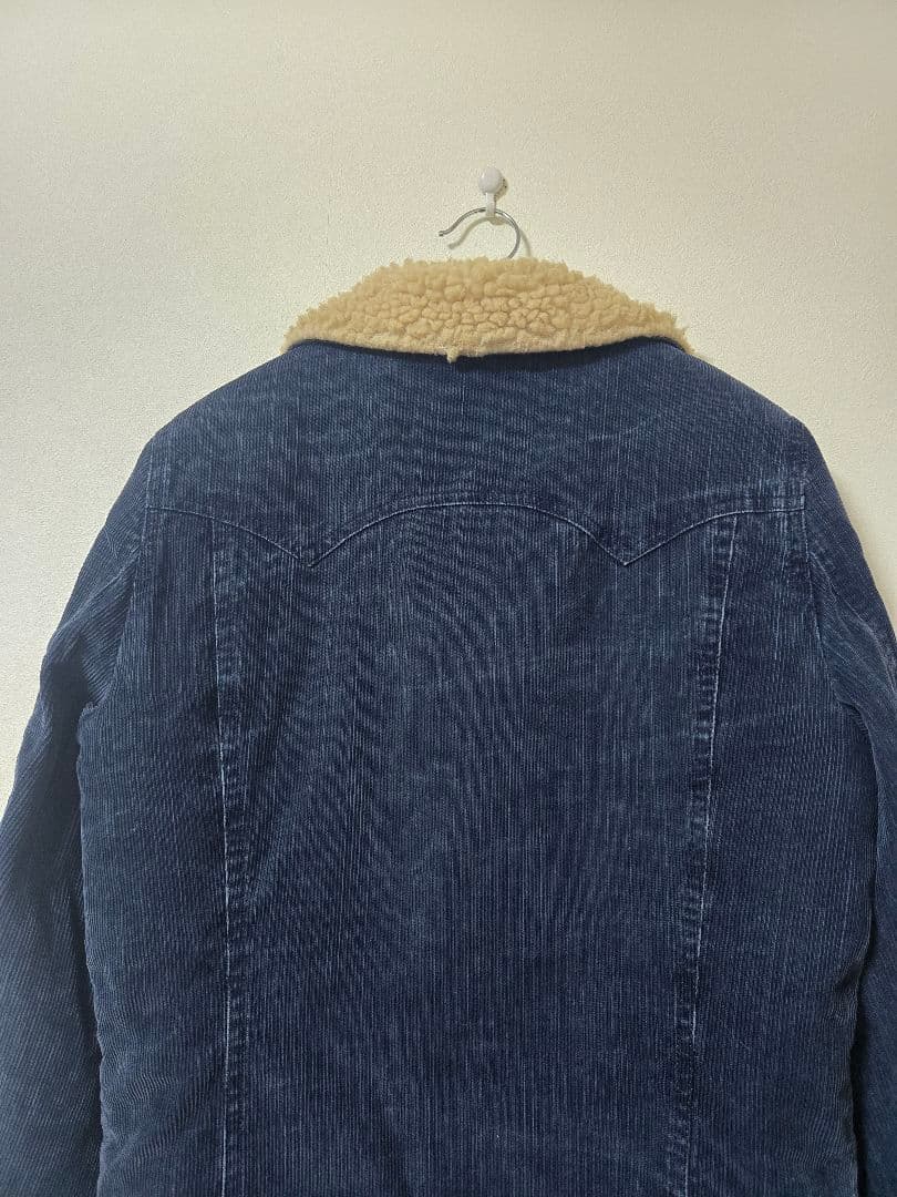 TMT (ティーエムティー) のヴィンテージ・スラブコーデュロイボアランチコート