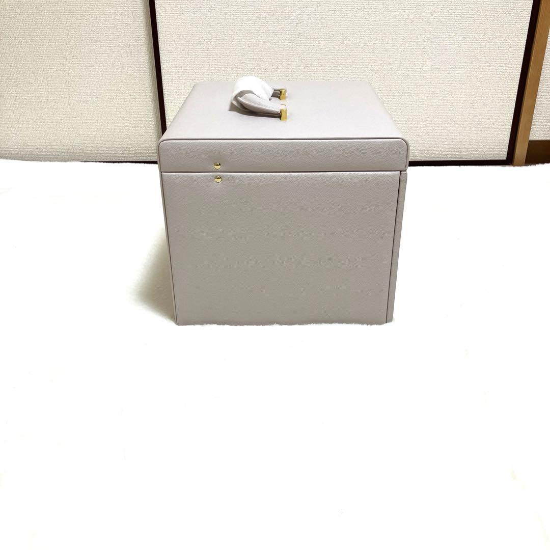 M*o様 グレーの多段式アクセサリーケース