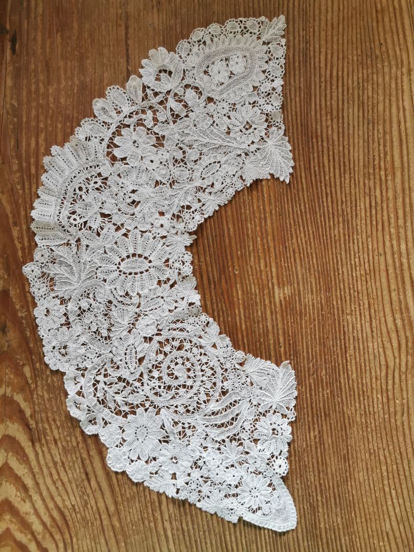 アンティークベルギー ポワンドローズ ブルージュ&デュセスレース付け襟 大型扇用