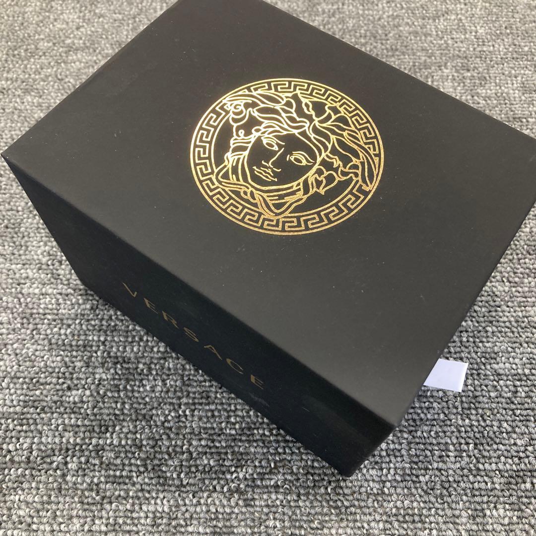 フォロー割　VERSACE ヴェルサーチ ラバーベルトウォッチ 未使用品
