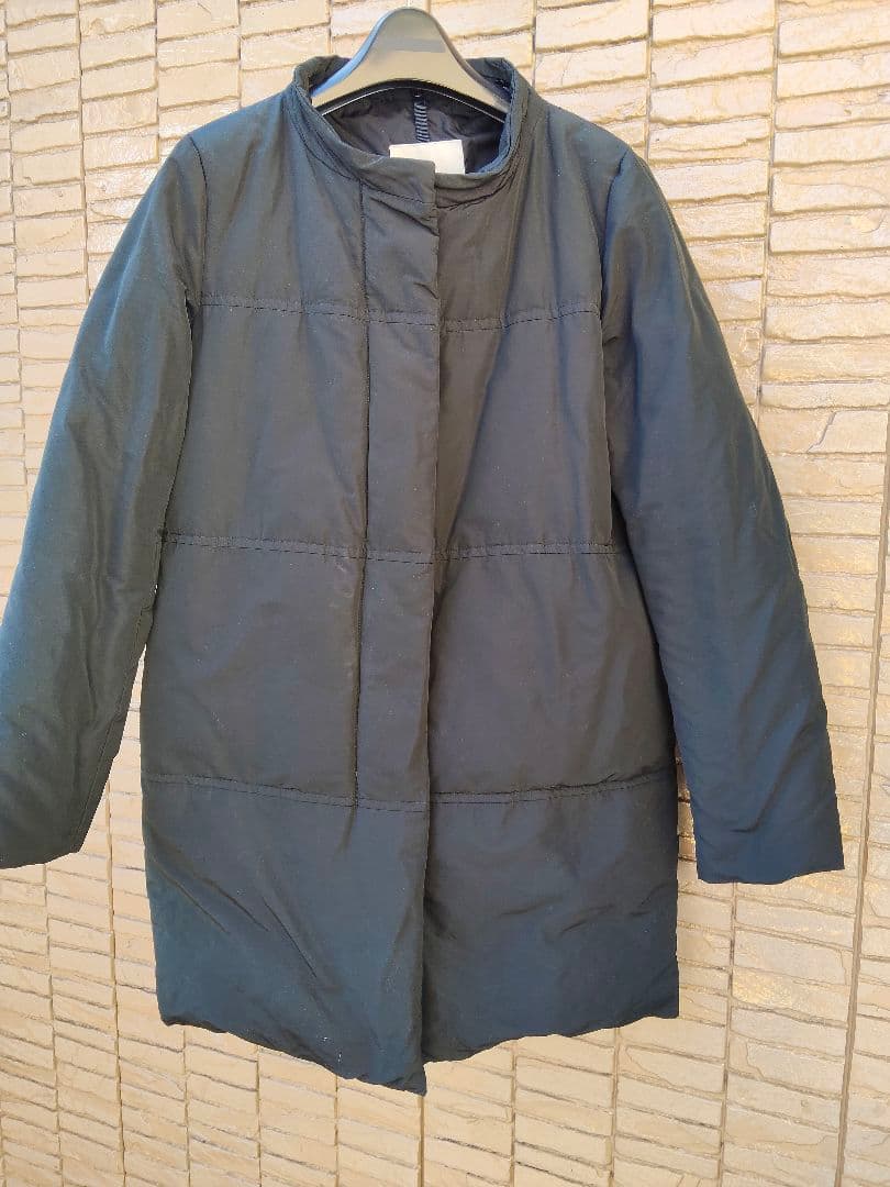 MONCLER　ファー付き黒ロングダウンジャケット