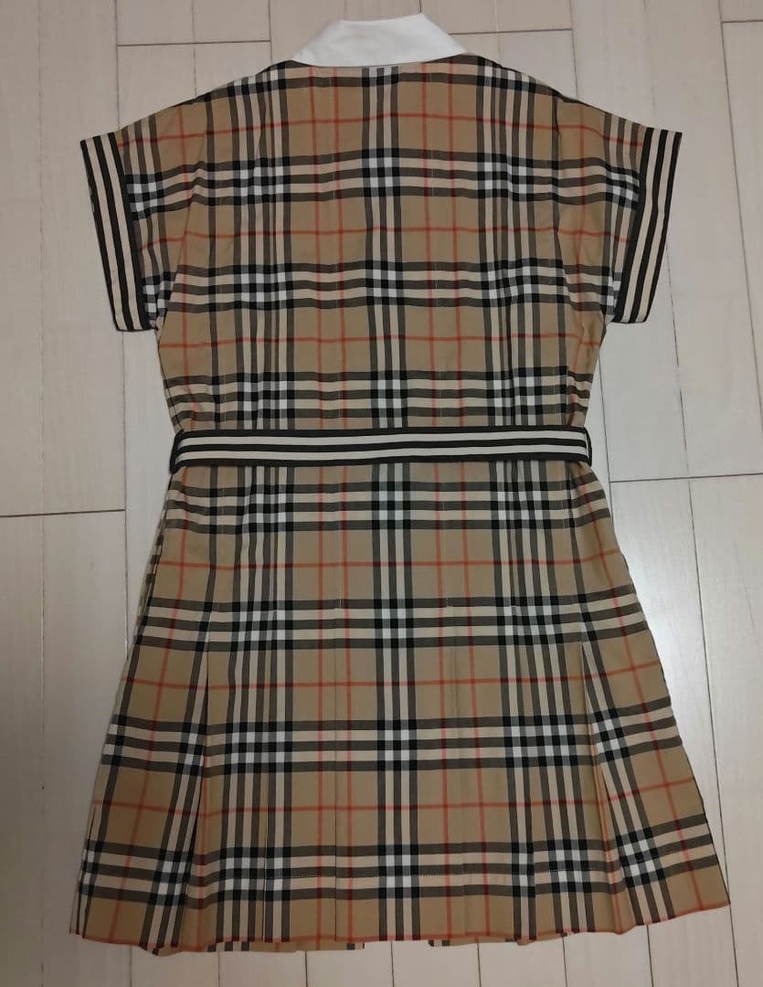 美品！バーバリーチルドレン　チェック柄ワンピース　サイズ10Y140