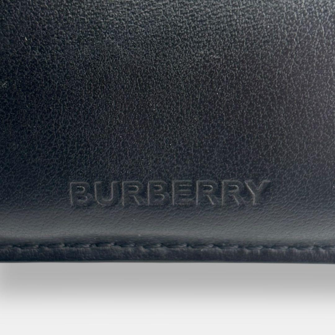 美品 現行 バーバリー 二つ折り財布 小銭入れ付 ロゴプリント レザー ブラック