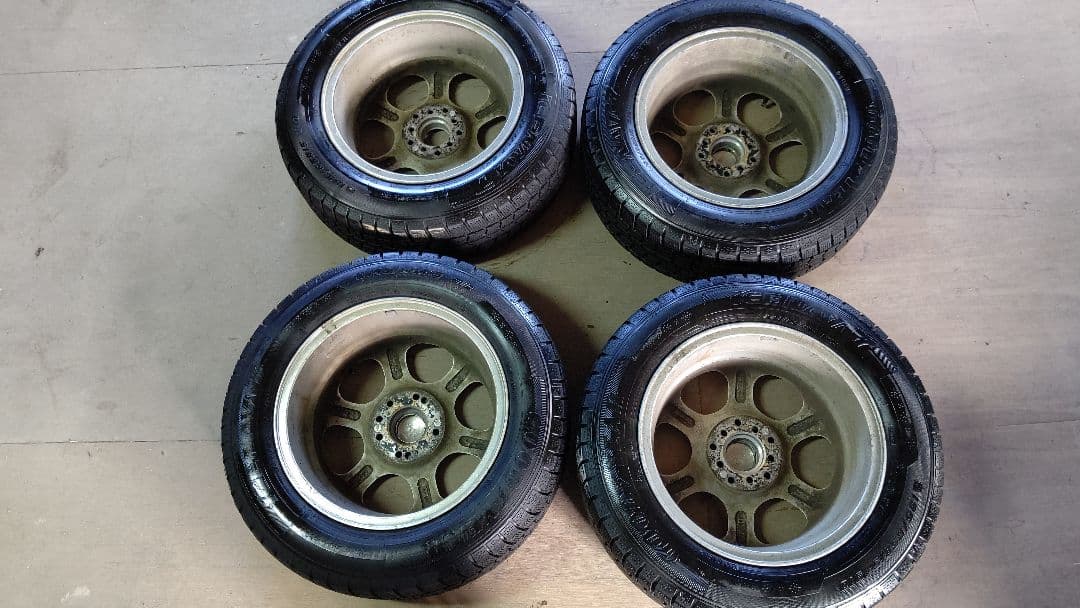 チ*プ様 スタッドレスタイヤ＋アルミホイール4本