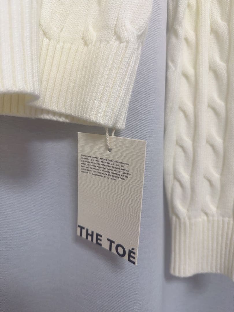 THE TOE TOÉ Prager Knit ホワイト　新品未使用タグ付き