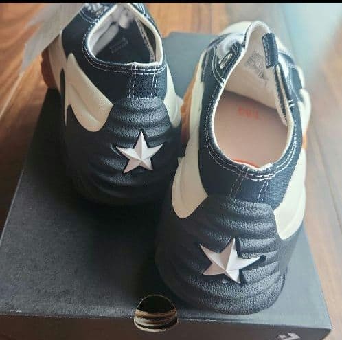 しちゃん 韓国 ランスターモーショ24.5cm