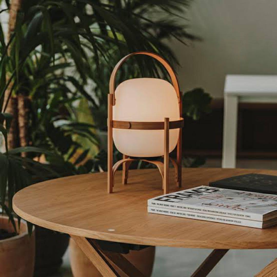 フロアスタンド SANTA & COLE CESTITA BATERIA