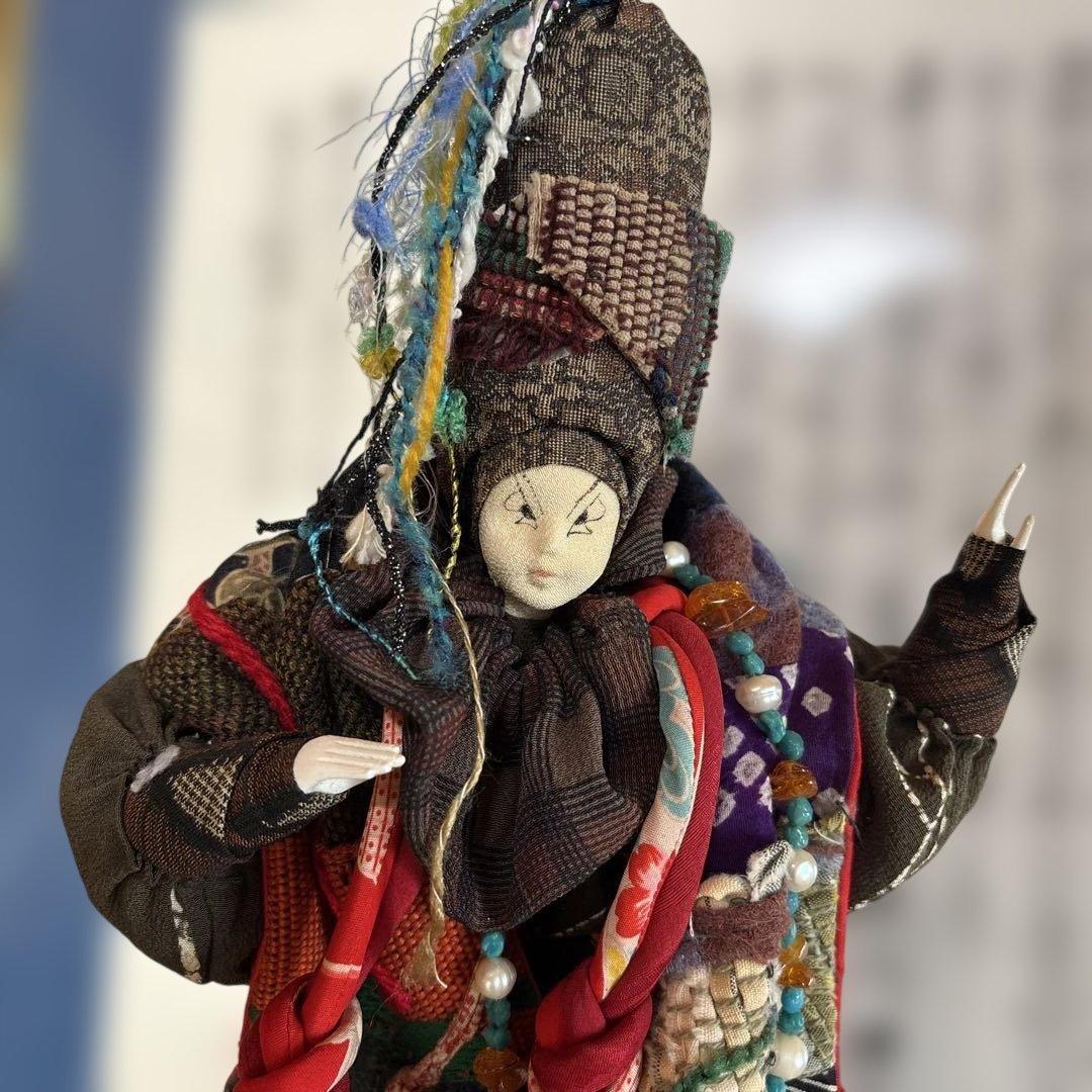 豊田信也　古布創作人形 台座付き