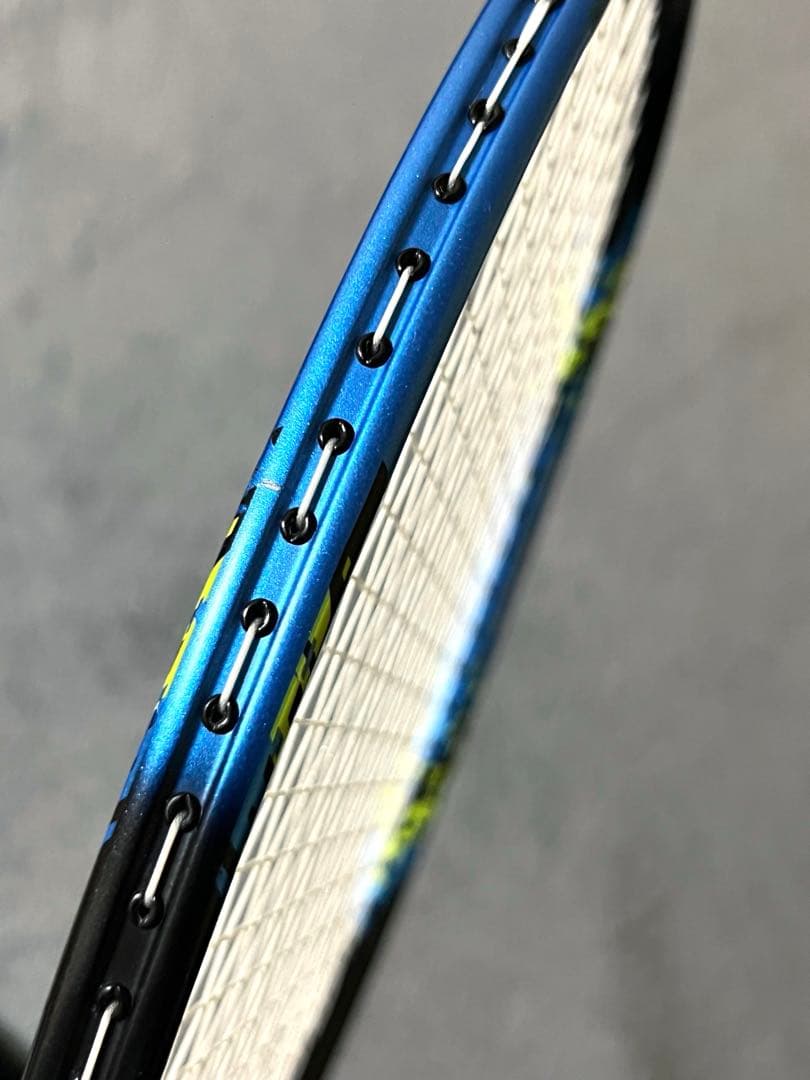 バドミントンラケット ナノフレア700 / NANOFLARE 700 4U