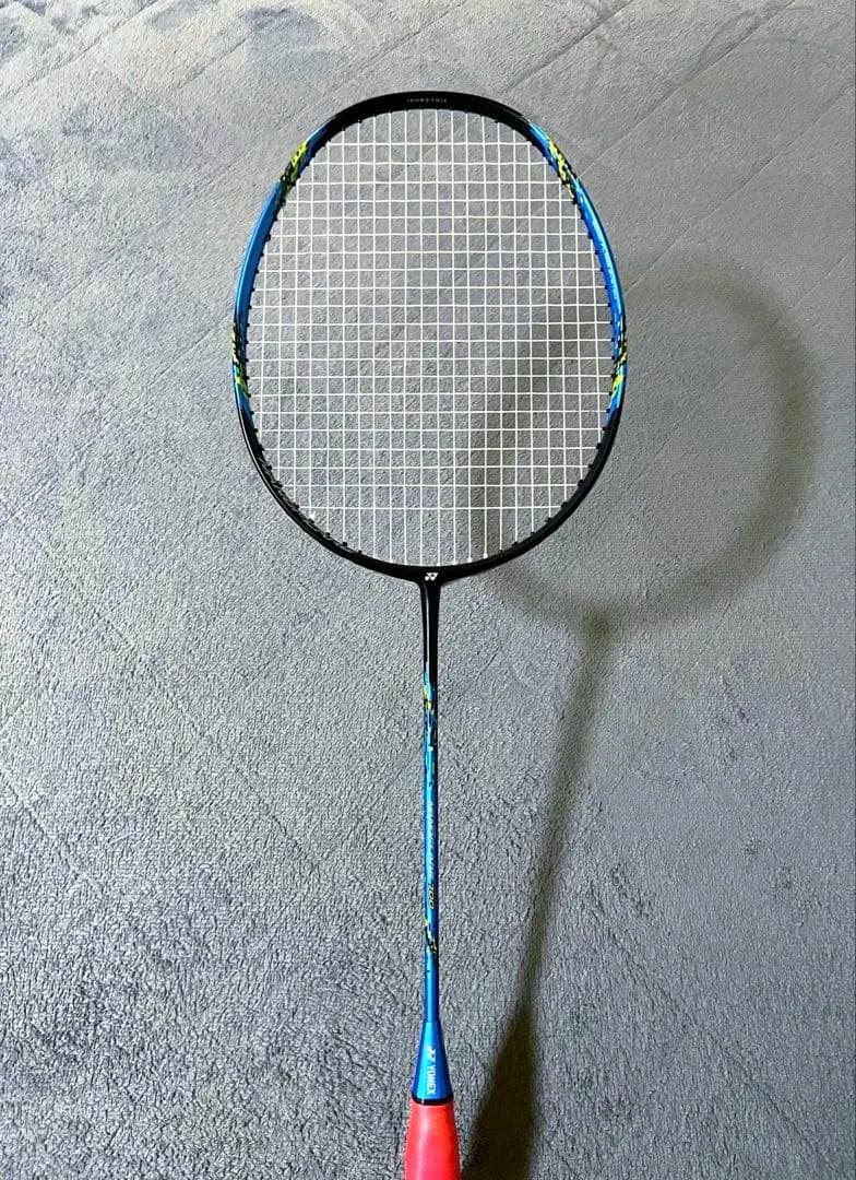 バドミントンラケット ナノフレア700 / NANOFLARE 700 4U