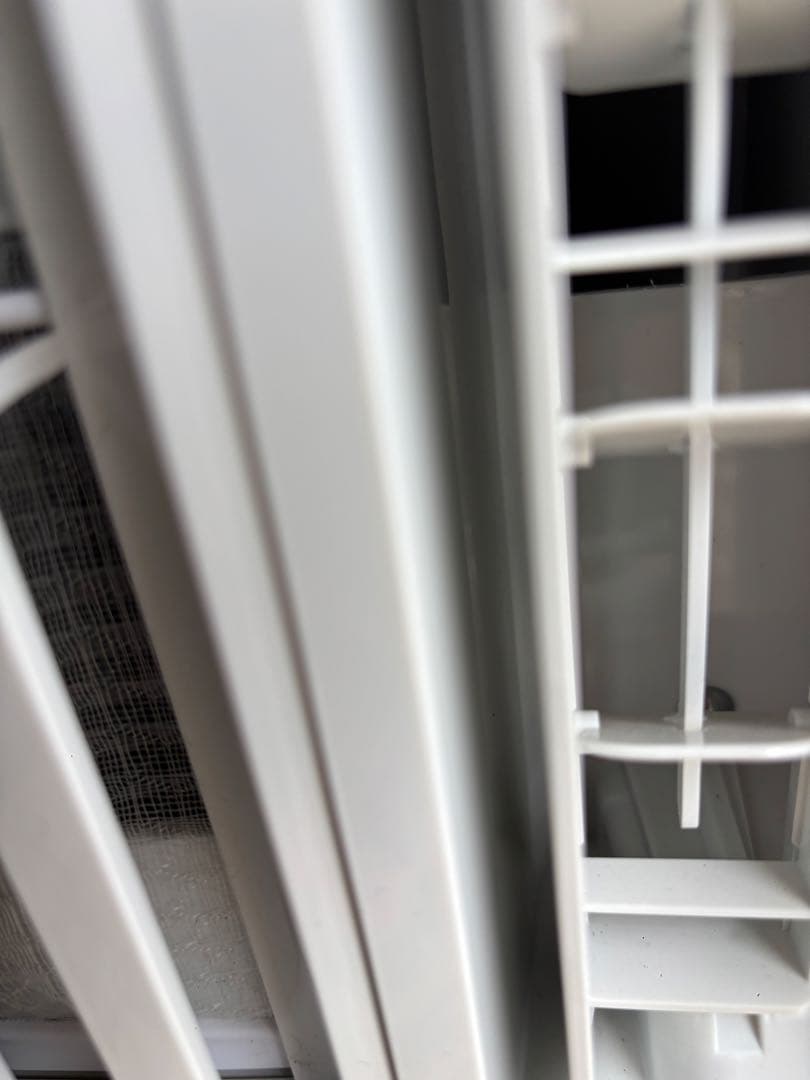 【美品】2024年製　コロナウィンドウエアコン CW-1624R 窓枠なし