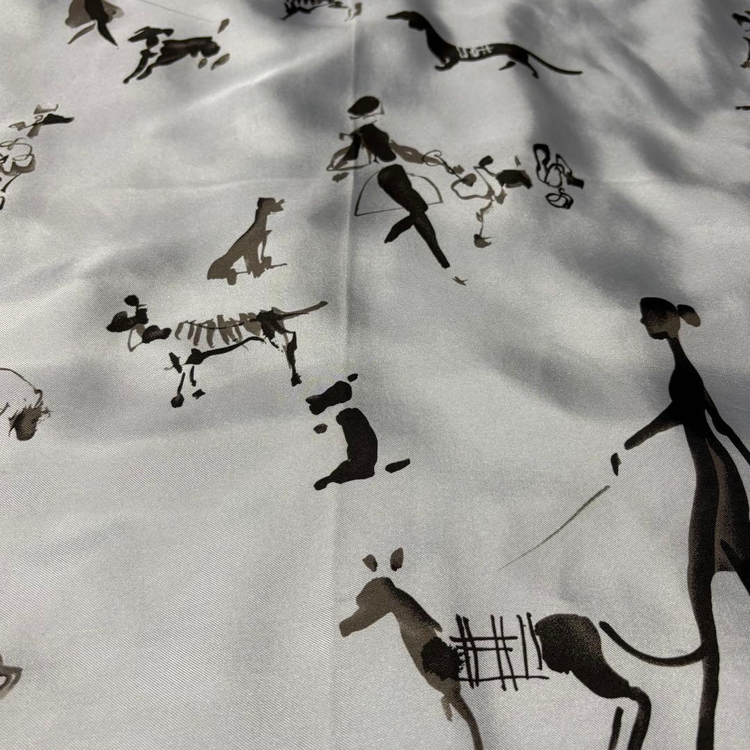 バーバリーロンドン☆大判スカーフ ノバチェック 犬 女性 散歩 シルク ブルー