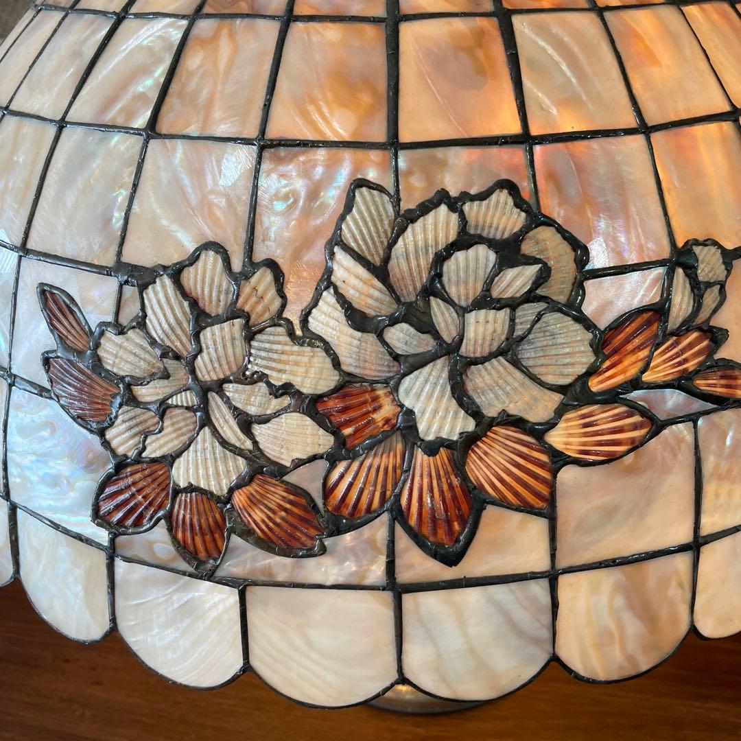 アンティーク・大型ステンドグラスのシェルランプ